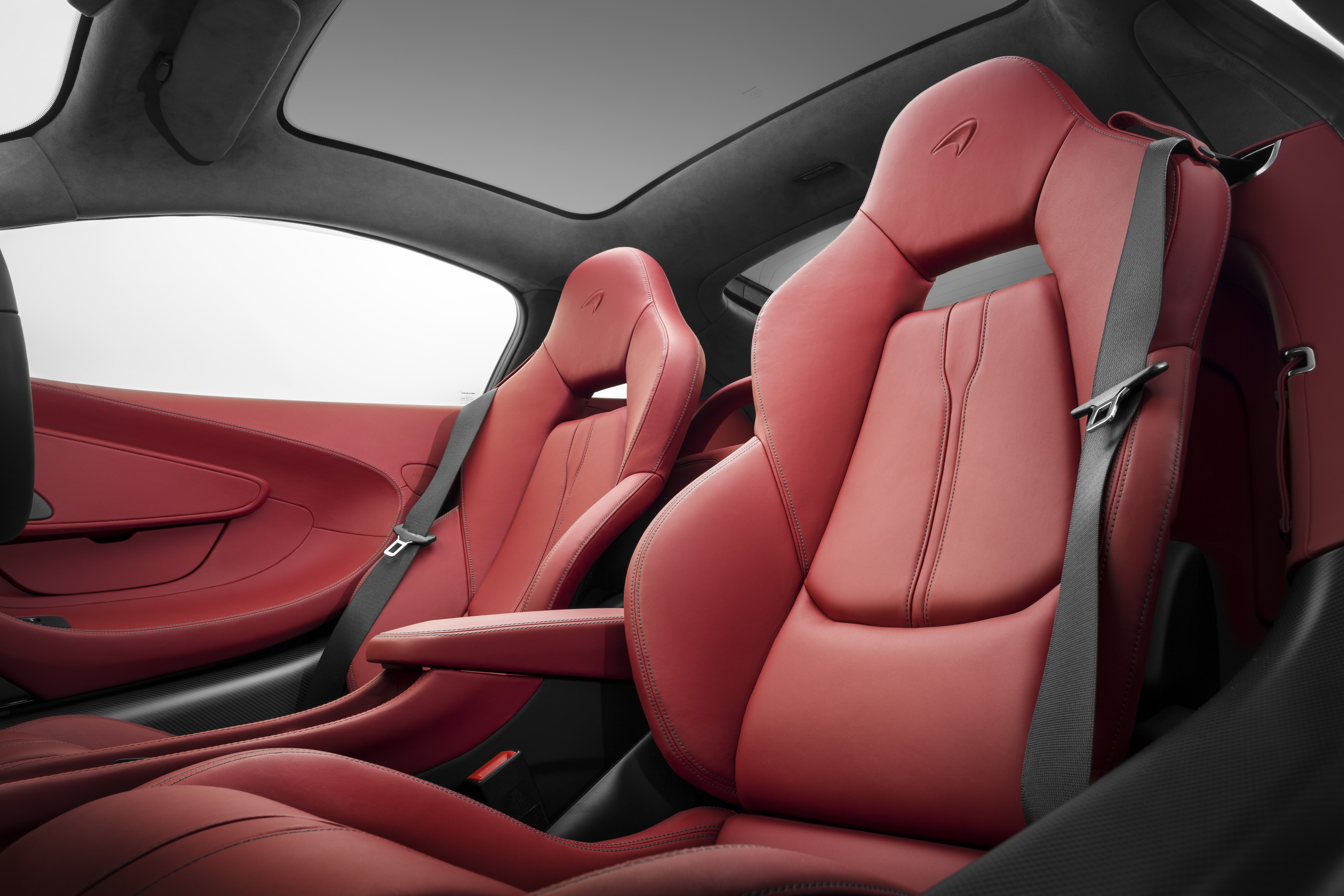 McLaren 570GT interior seat view
