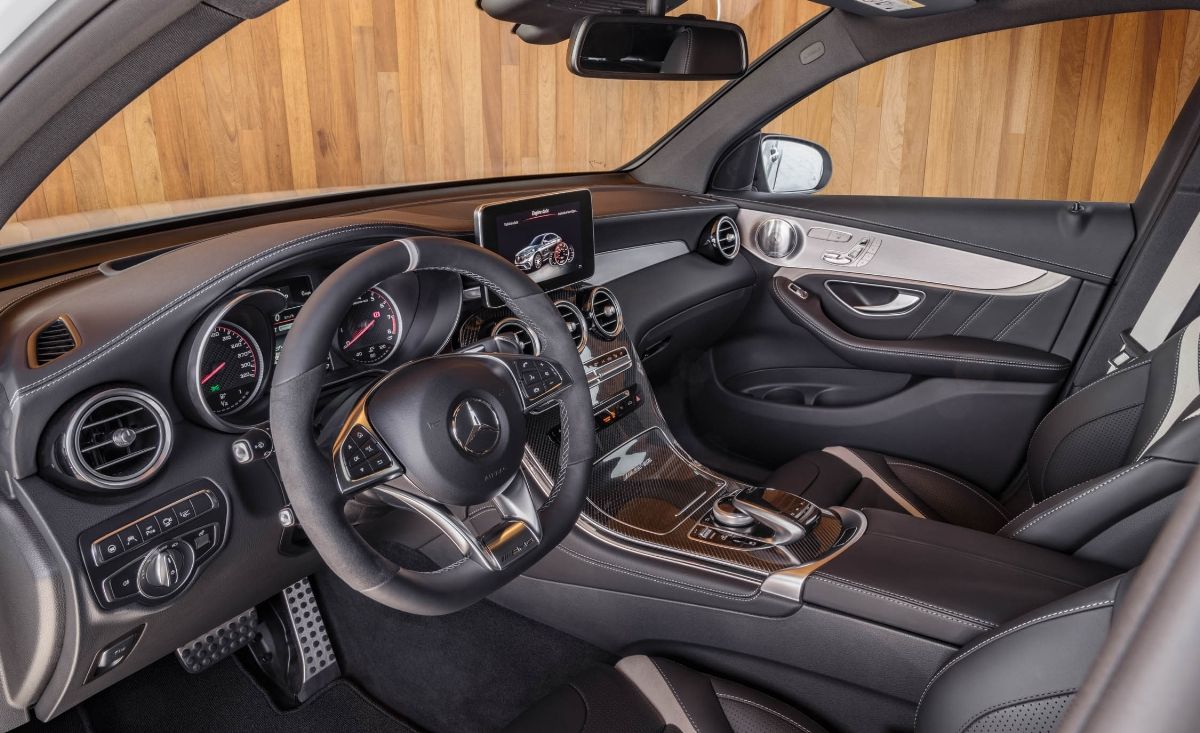 Mercedes Benz AMG GLC63 interior view