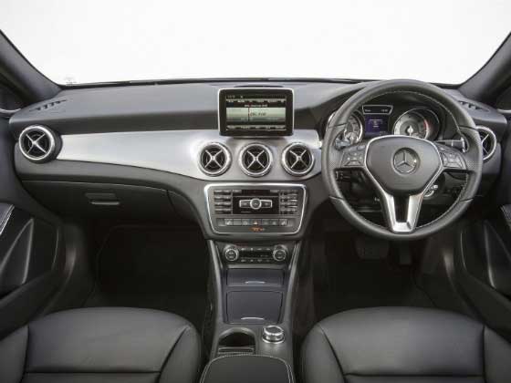 Mercedes Benz GLA 200 CDI Sport Interior look
