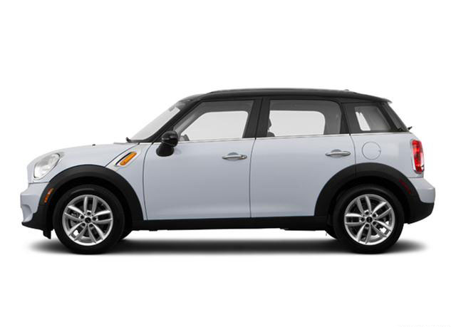 Mini Cooper Countryman One D Side View