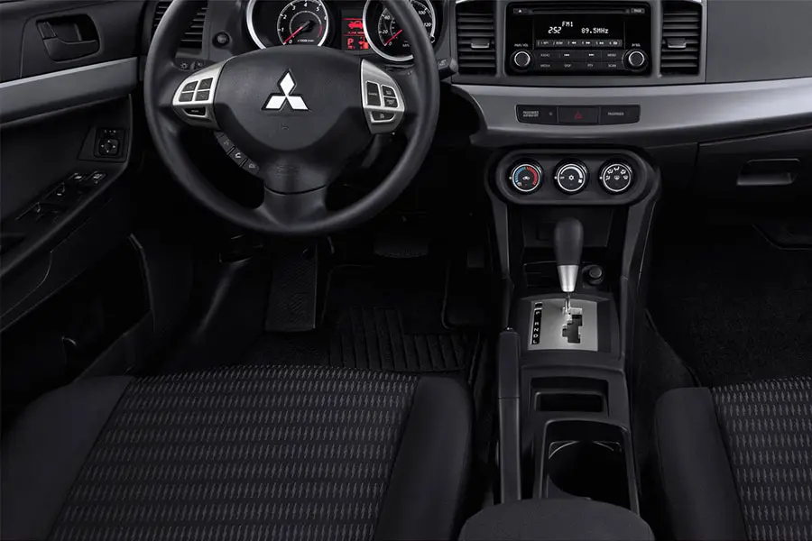 Mitsubishi Lancer SE 2015 Front Interior View