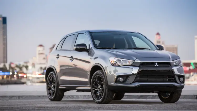 Mitsubishi Outlander Sport Limited Edition 2017 front view