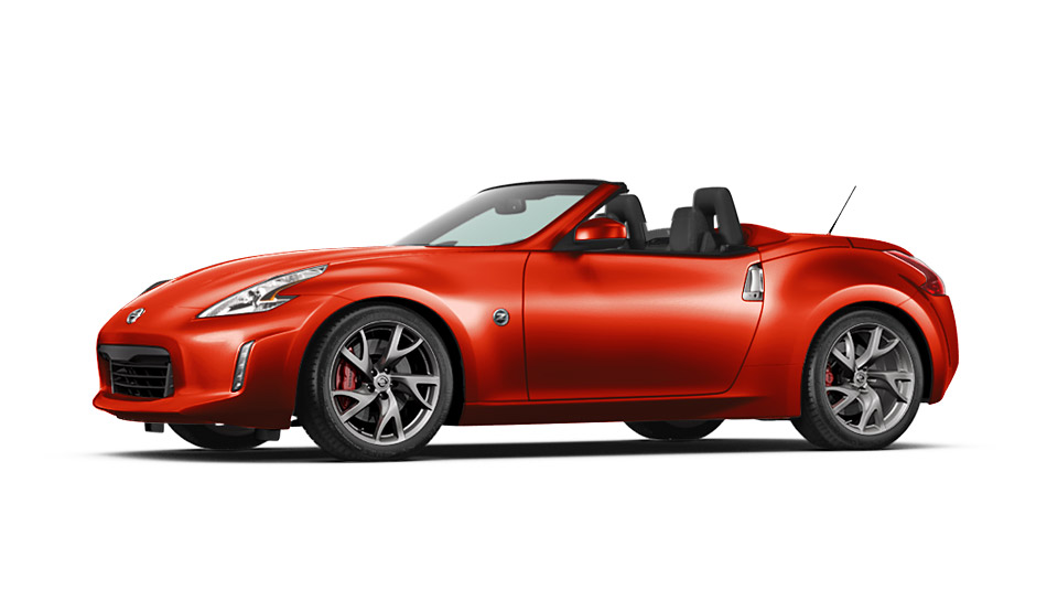 Nissan 370Z Touring front cross view