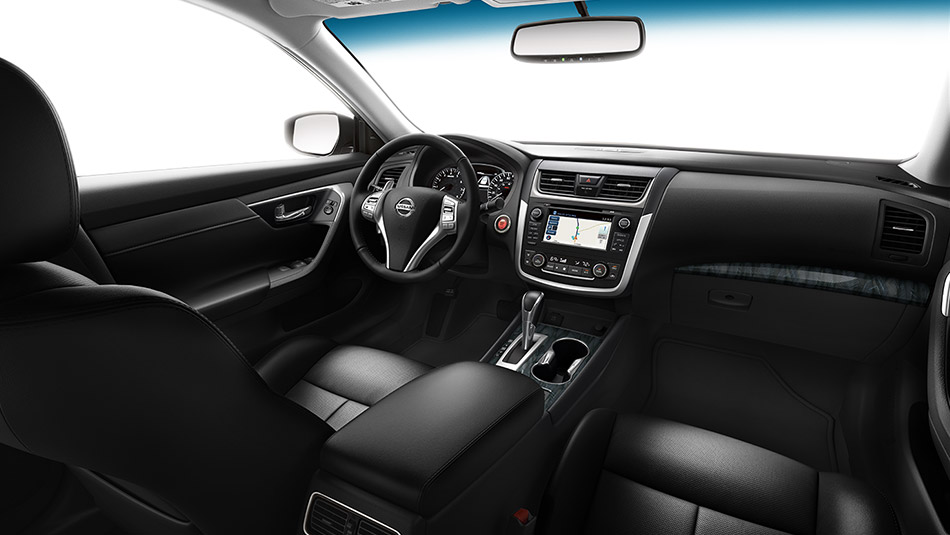 Nissan Altima 3.5 SR 2016 interior front cross view