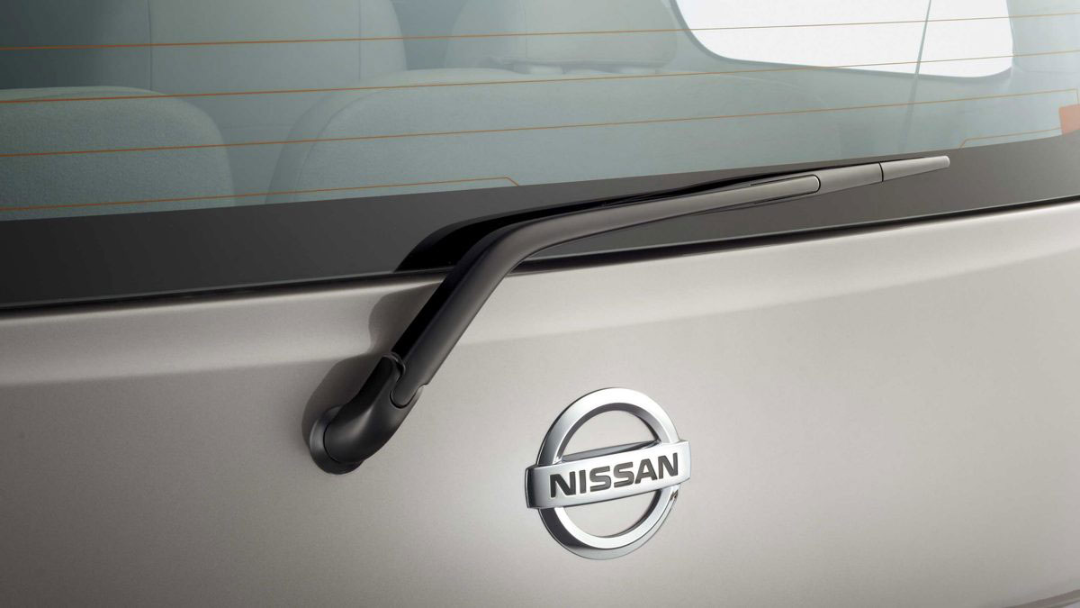 Nissan Evalia XE Plus Wiper