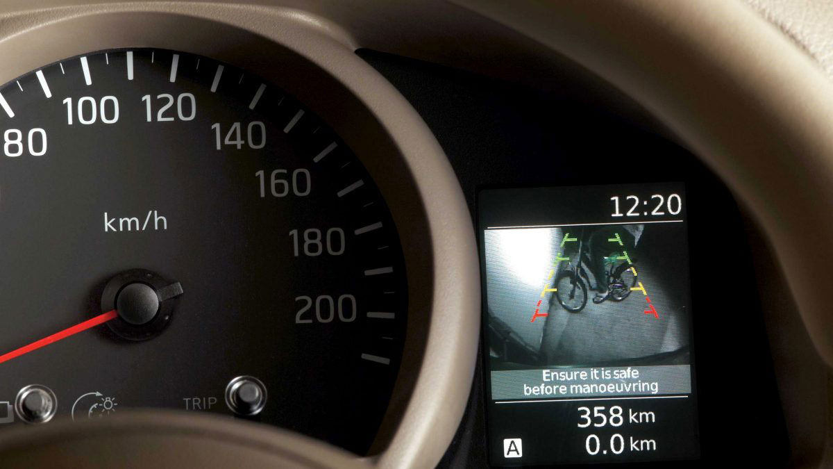 Nissan Evalia XE Plus Speedometer
