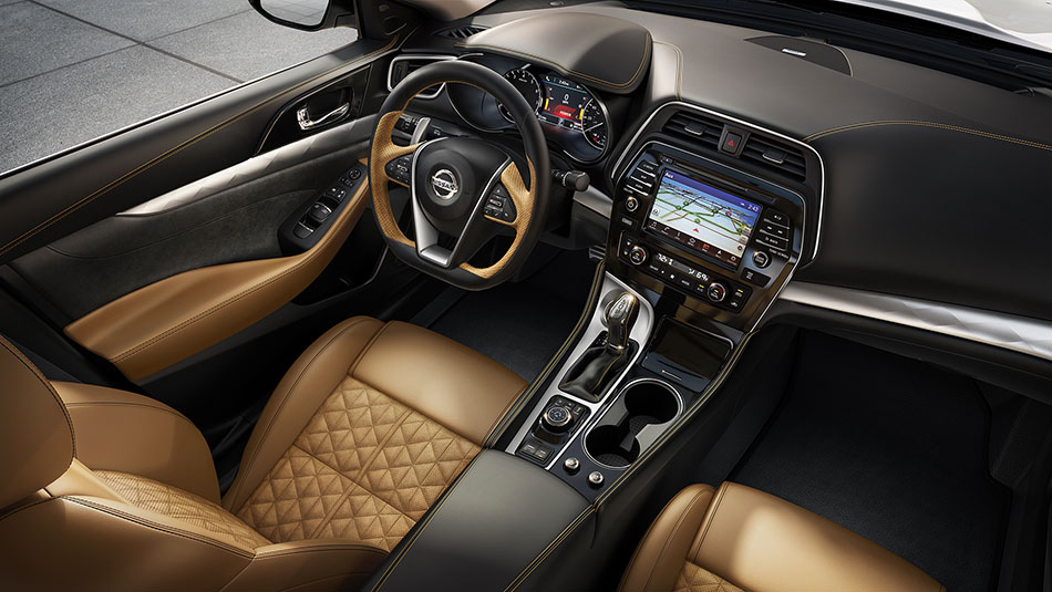 Nissan Maxima SV 2016 interior 