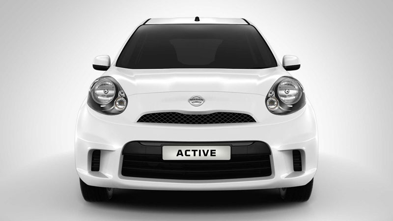Nissan Micra Active XL Front View