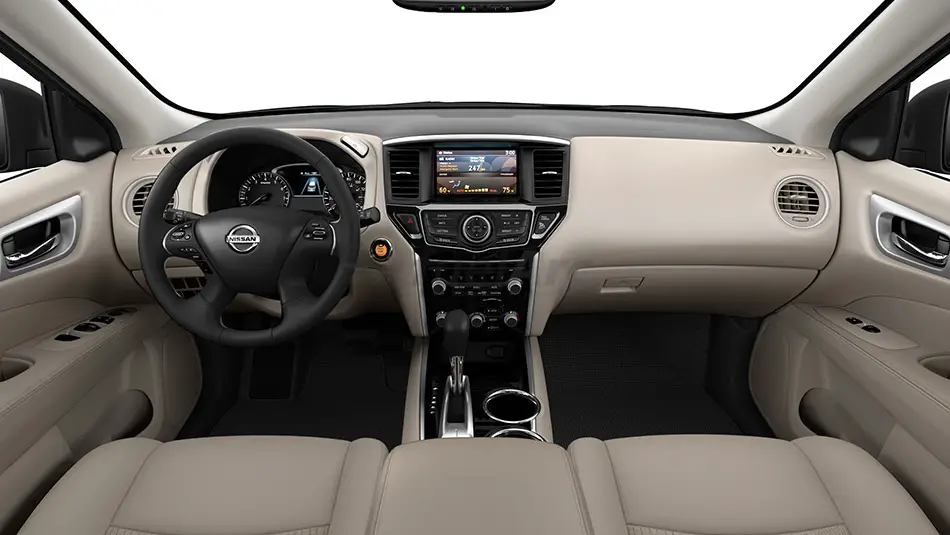 Nissan Pathfinder Platinum interior front cross view