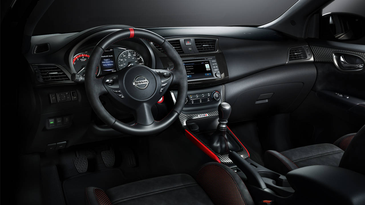 Nissan Sentra Nismo 2017 interior front Dashboard view