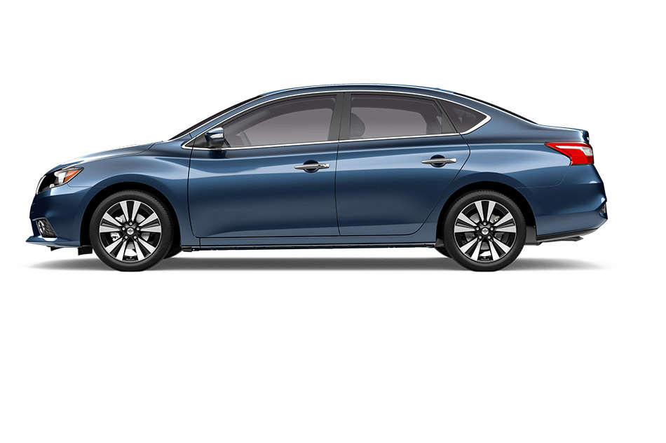 Nissan Sentra S 2016 side view