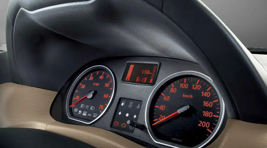 Nissan Terrano 1.6 XL P Speedometer