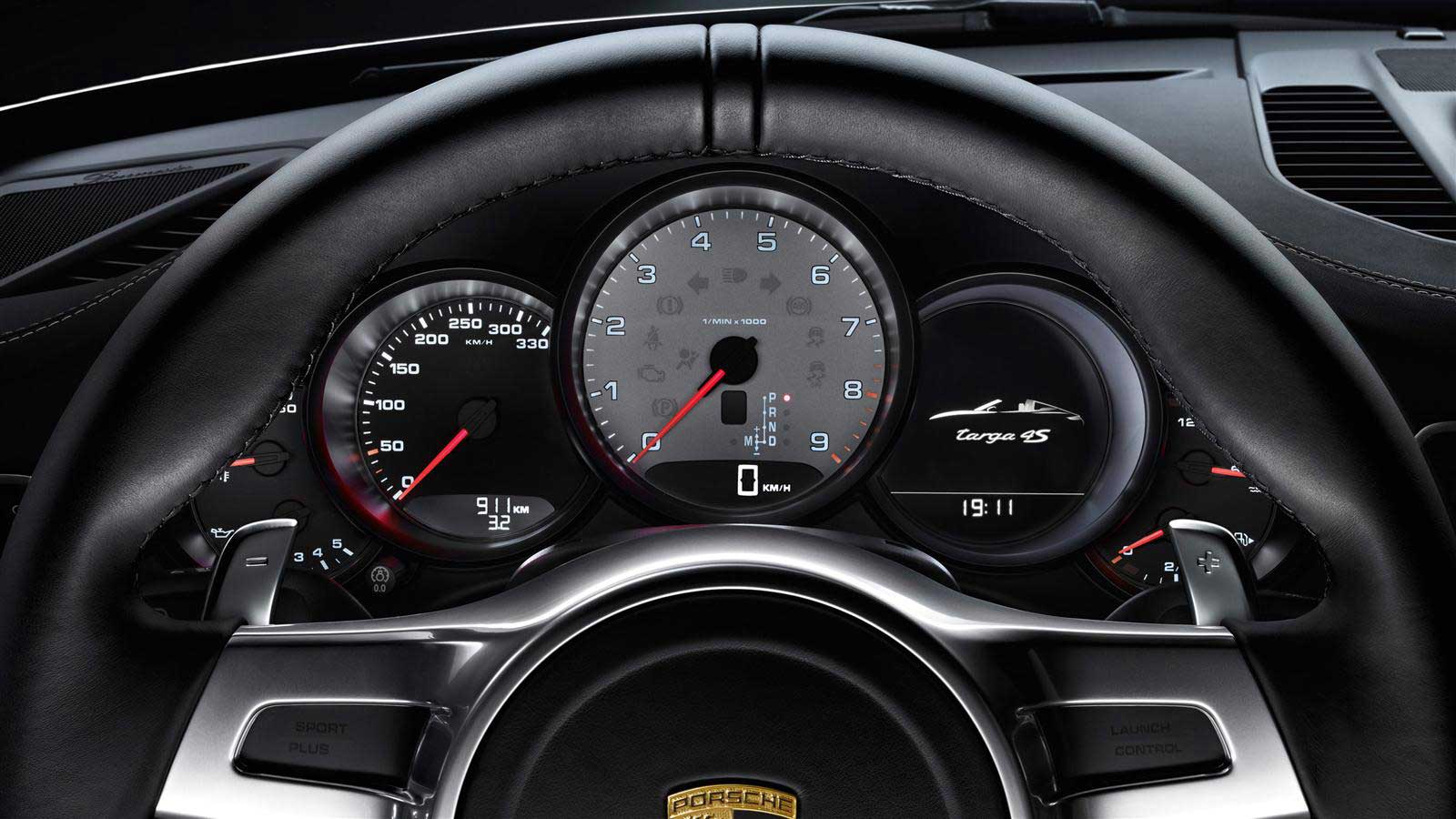 Porsche 911 Targa 4S Interior