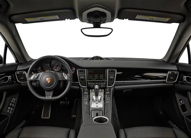 Porsche Panamera 4 Front Interior View