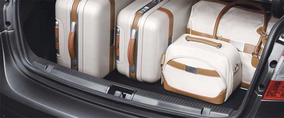Renault Fluence Diesel E4 Interior luggage space