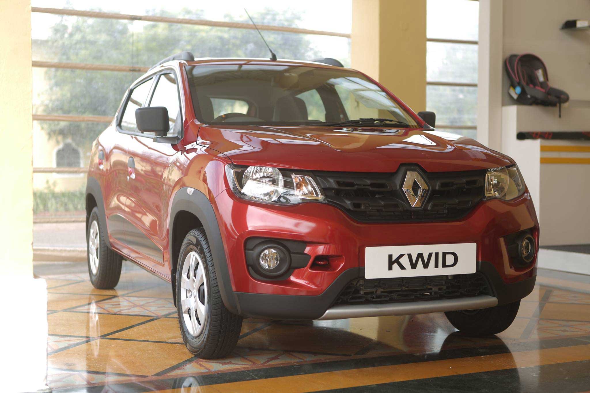 Renault KWID RxE Optional Exterior outlook design