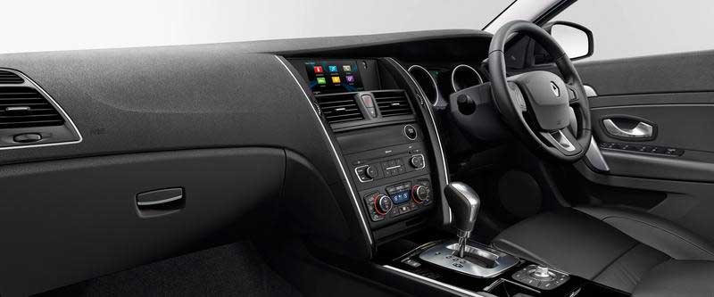 Renault Latitude Privilege 3.5L Interior cabin