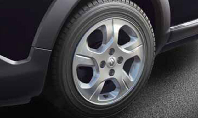 Renault Lodgy Stepway 7 Seater Exterior front wheel