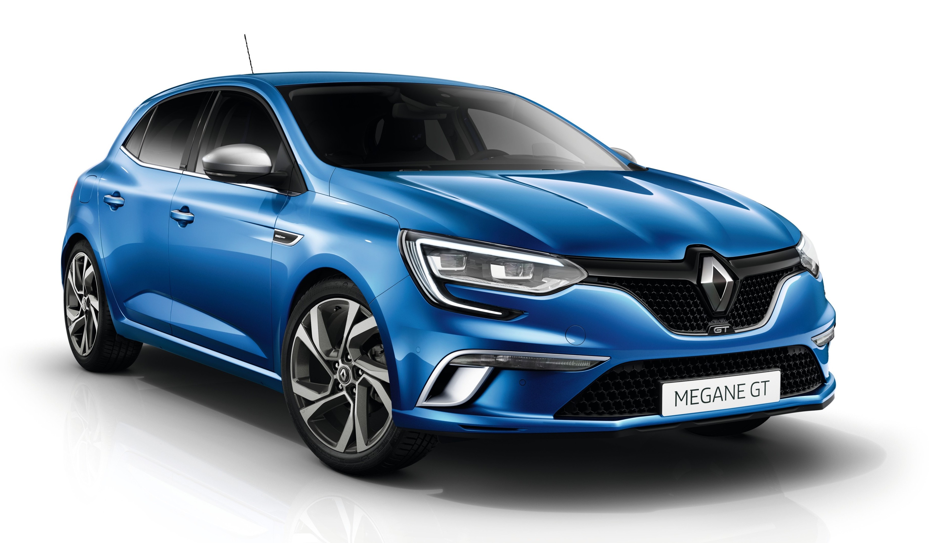 Renault New Megane front cross view