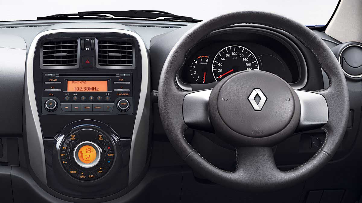 Renault Pulse RxL Interior steering