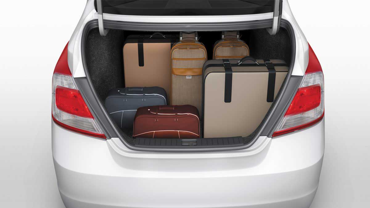 Renault Scala RxE Diesel Interior luggage space