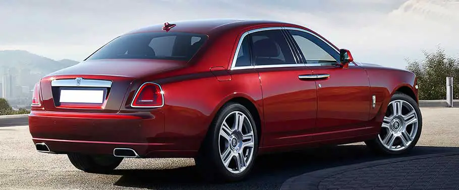 Rolls Royce Ghost Series 2 Extended Wheelbase Exterior rear view