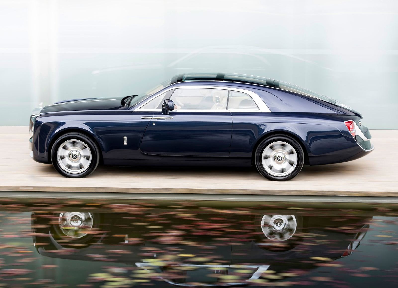 Rolls Royce Sweaptail side view