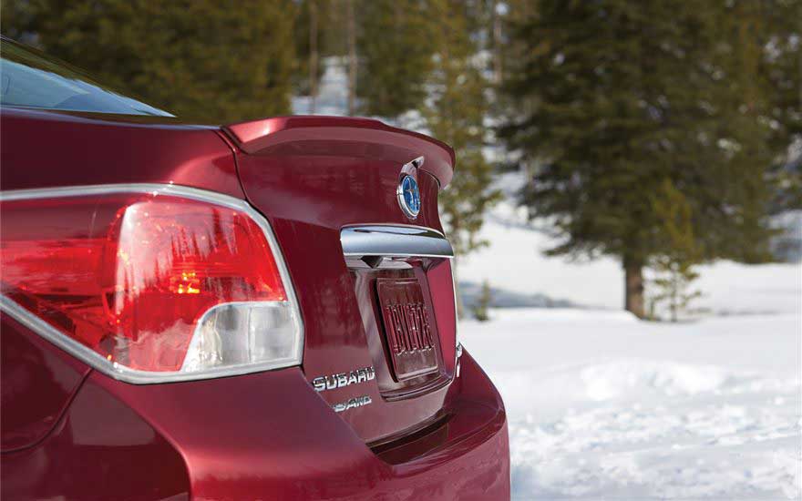Subaru Impreza Premium PZEV Exterior