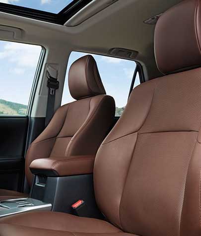 Toyota 4Runner V6 Trail Interior seats
