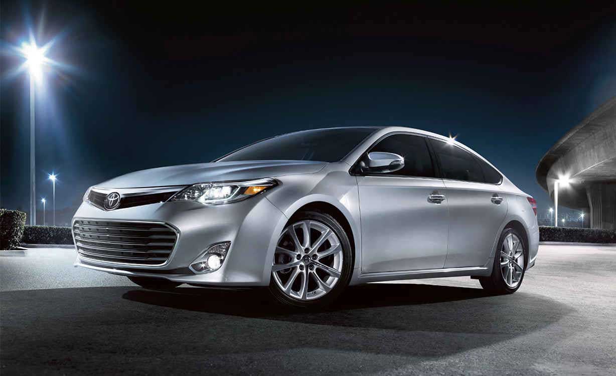 Toyota Avalon Limited Exterior outlook