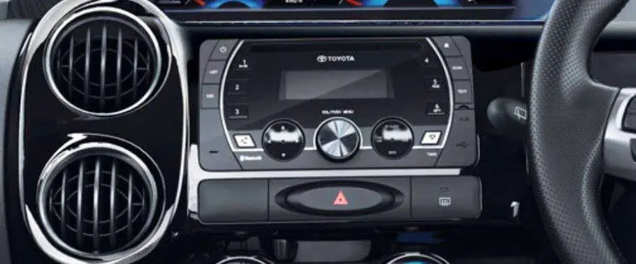 Toyota Etios Cross 1.4 GD Interior