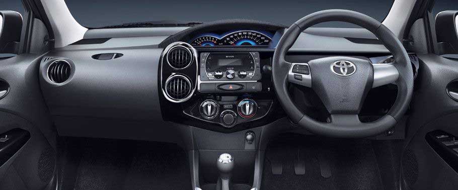 Toyota Etios Cross 1.4 GD Interior steering