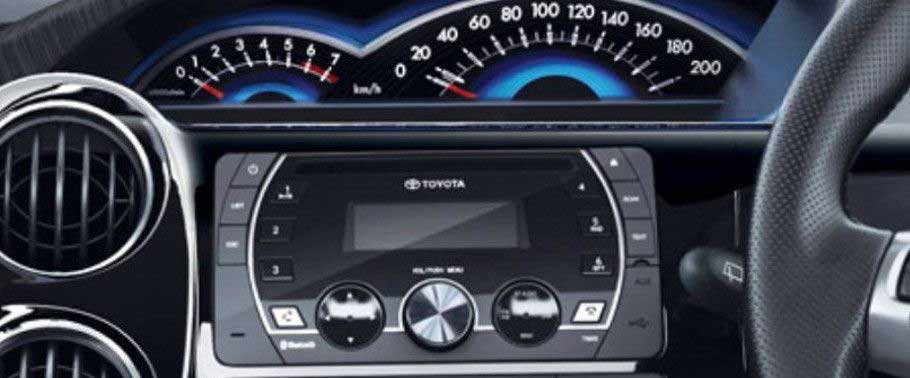 Toyota Etios Cross 1.4 VD Interior