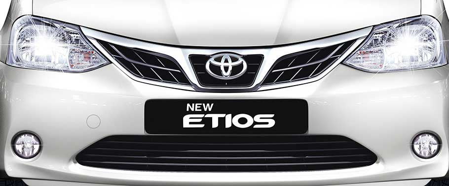 Toyota Etios VXD Exterior front headlamps