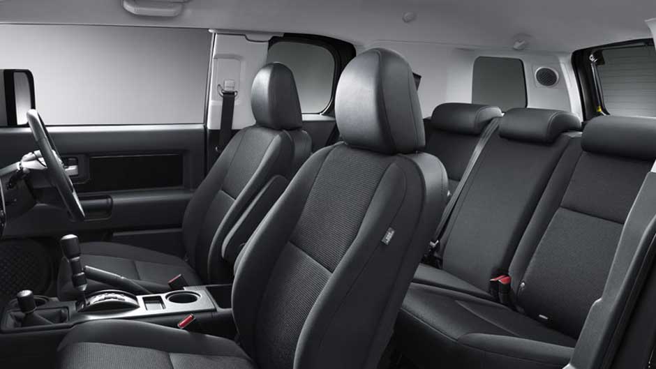 Toyota FJ Cruiser Interior front and rear seats