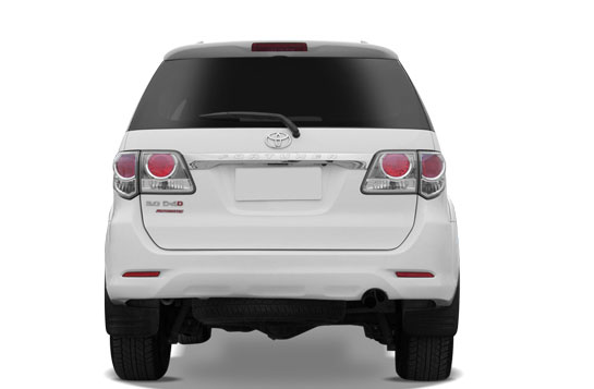 Toyota Fortuner 4x4 MT Back View