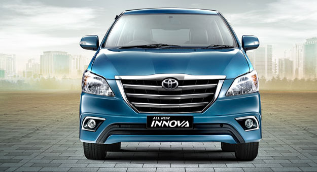Toyota Innova 2.5 LE 7 Seater BSIII 2014 Front View