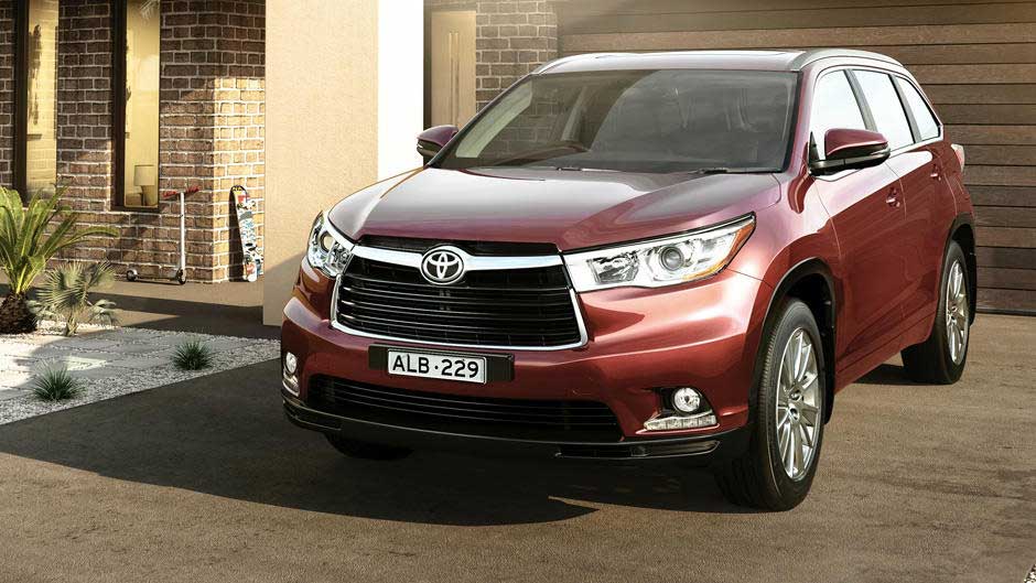 Toyota Kluger AWD GX Exterior front view