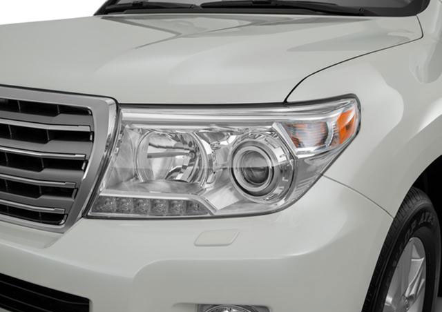 Toyota Land Cruiser LC 200 VX Front Headlight