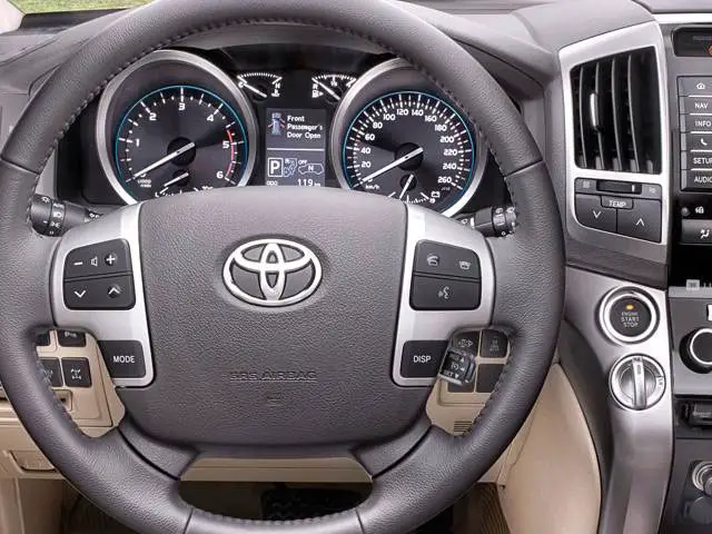 Toyota Land Cruiser LC 200 VX Steering