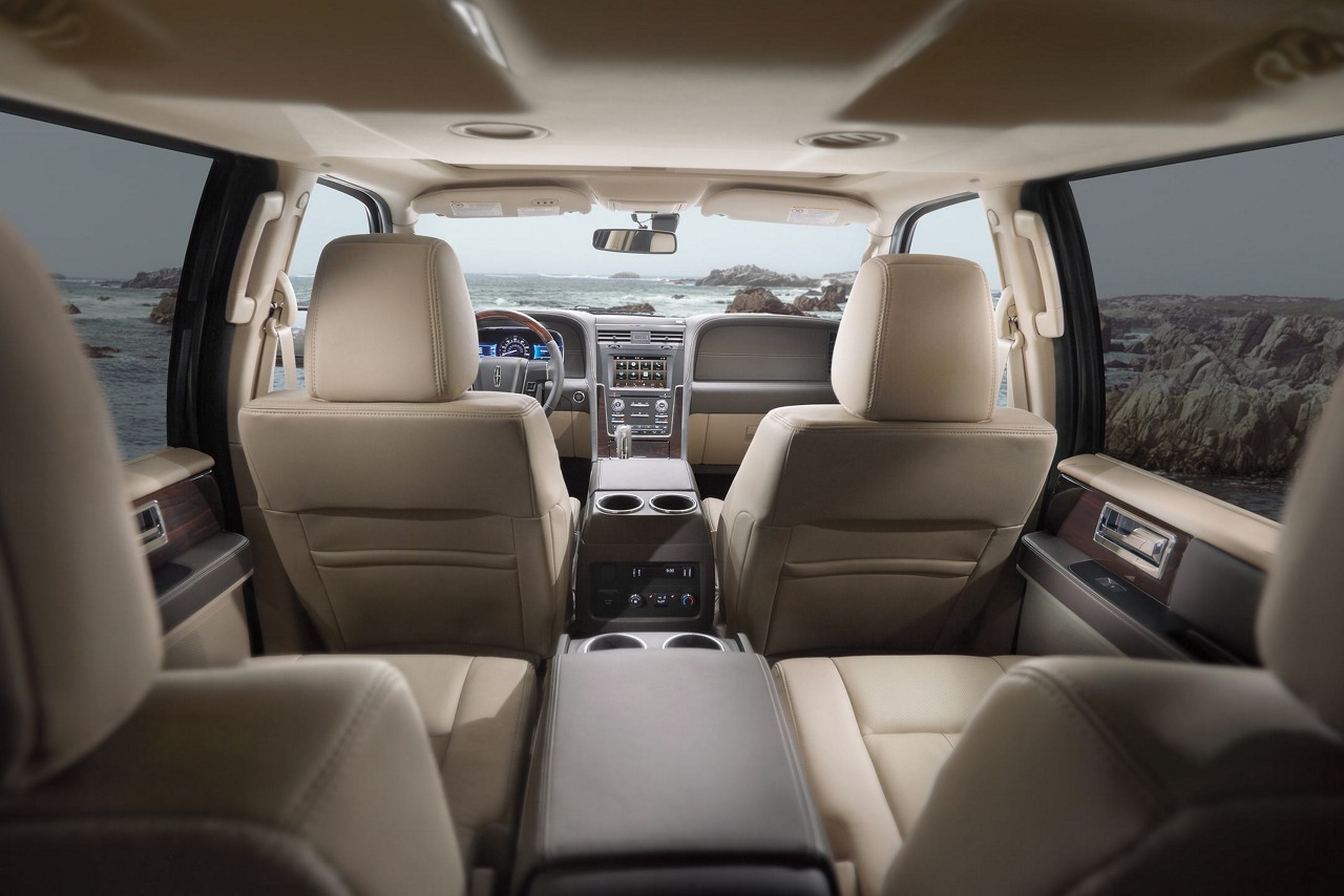 Lincoln Navigator interior view