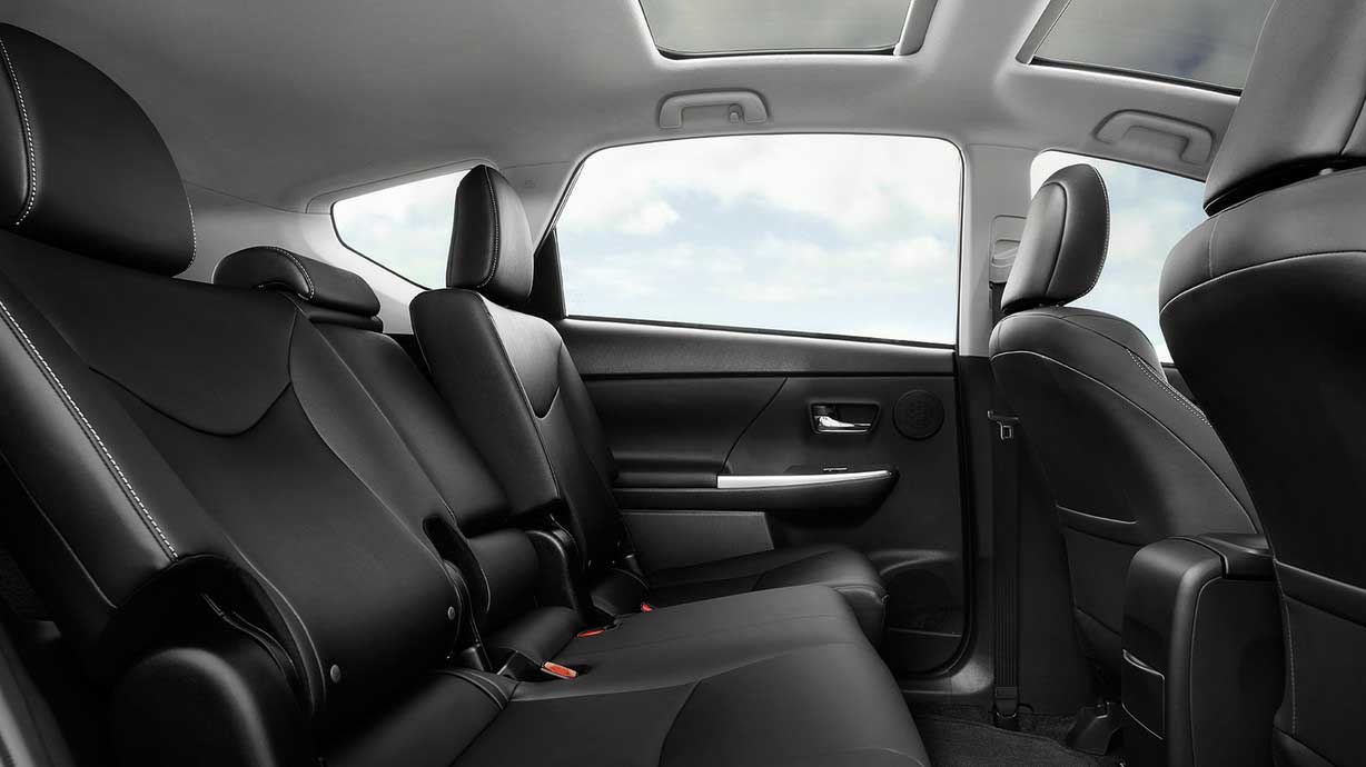 Toyota Prius V Three Interior seats