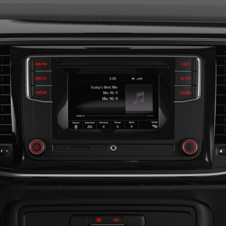 Volkswagen Beetle S interior music system view