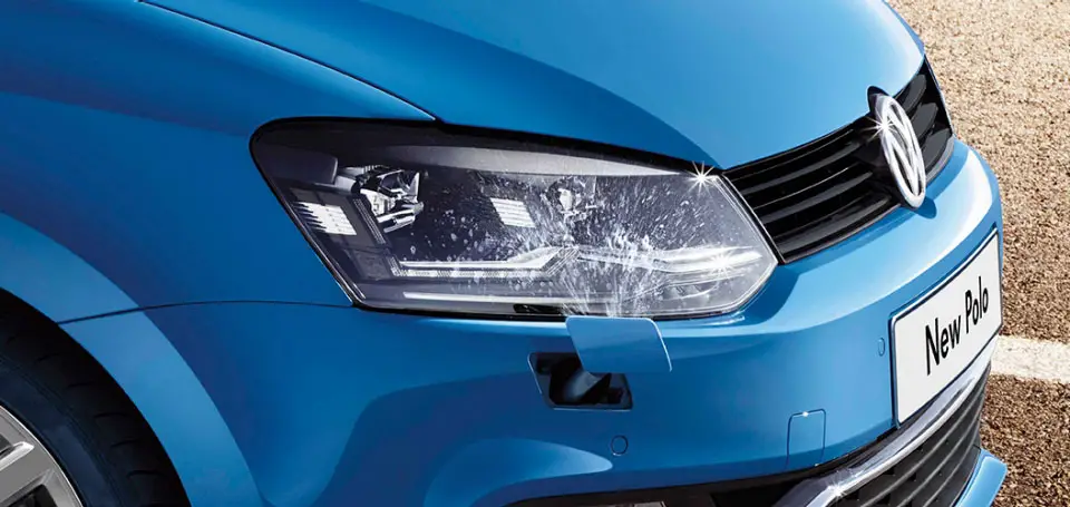 Volkswagen New Polo 1.5 TDI Comfortline Front Headlight