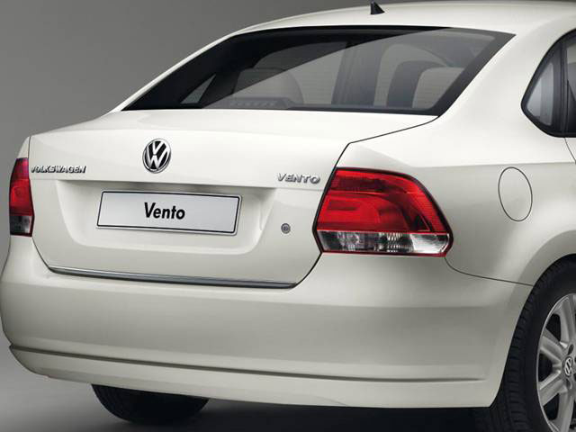 Volkswagen Vento Comfortline Diesel MT Back View