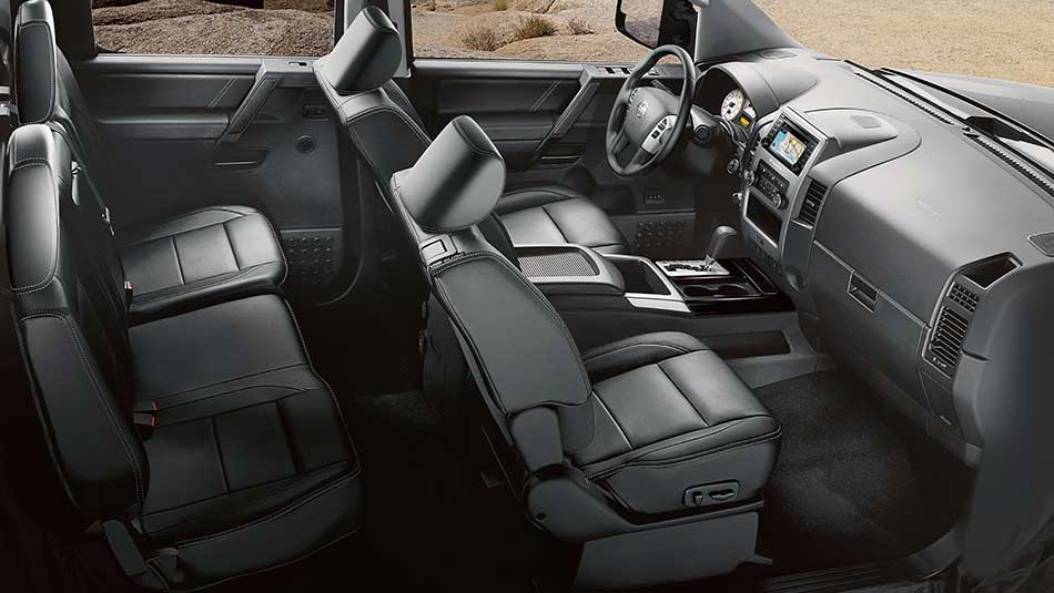 2014 Nissan Titan Crew Cab S Interior Seats