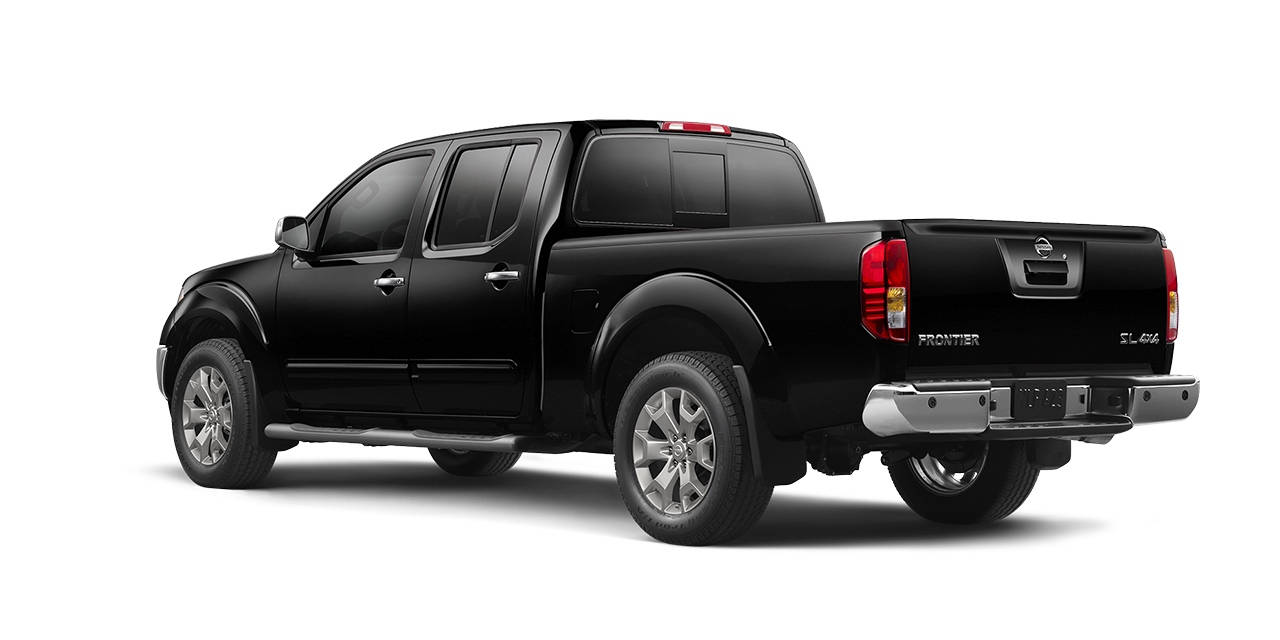 Nissan Frontier SV6 King cab rear cross view