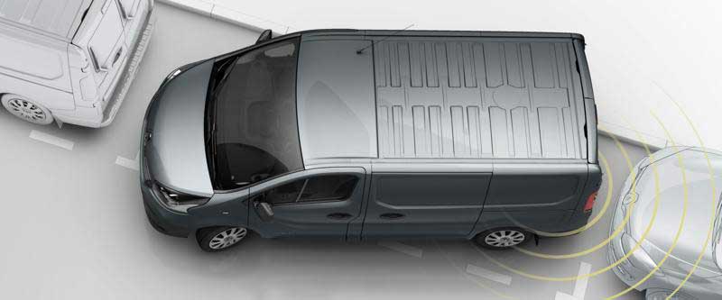 Renault Trafic Single Turbo Exterior top view
