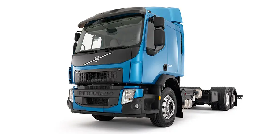 Volvo FE Euro6 6x2 Air Ride front cross view